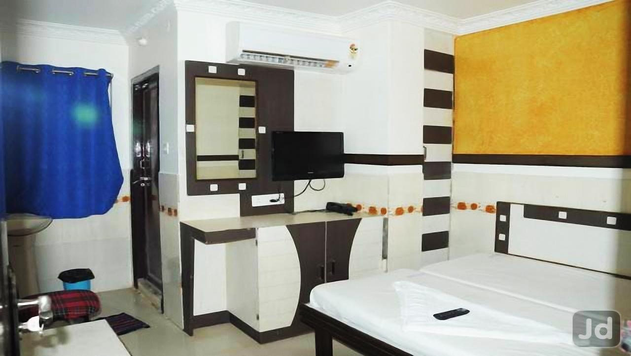 Hotel Manorama Inn Khammam Exterior foto